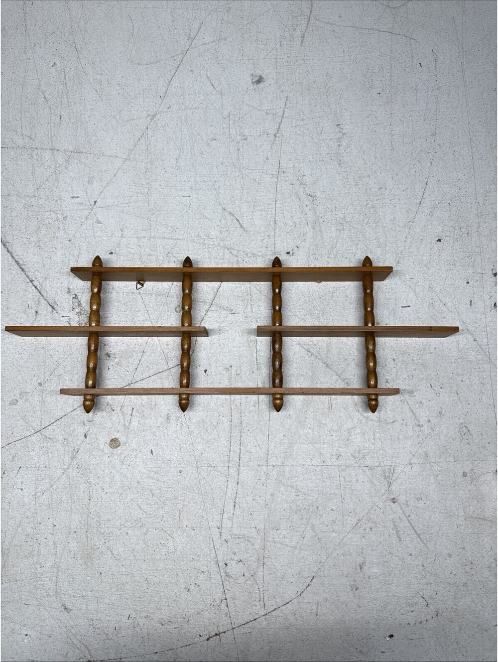 Wooden Spindle Knick Knack Vintage Display Shelf "JB" Made In Taiwan 24.5x7